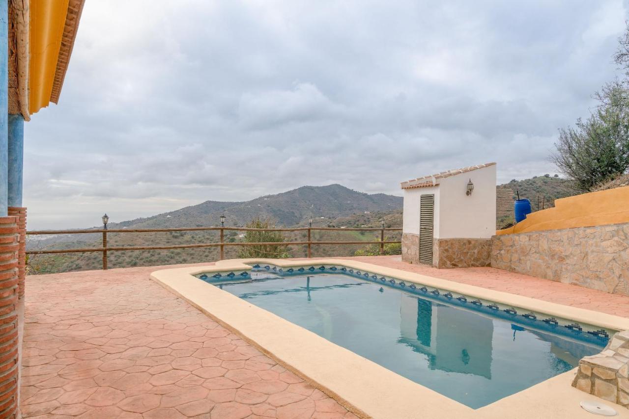 Cortijo La Encina Sayalonga Exterior foto